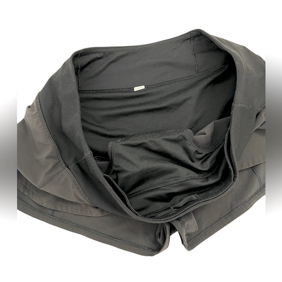 Lululemon Black Speed Up Low-Rise Lined Short 2.5" Running Lightweight 8 M - Picture 8 of 9